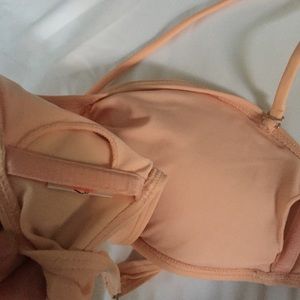Forever 21 Swim - Light peach Coral bandeau bikini top nude swim m Forever 21 Swim - Light peach Coral bandeau bikini top nude swim m